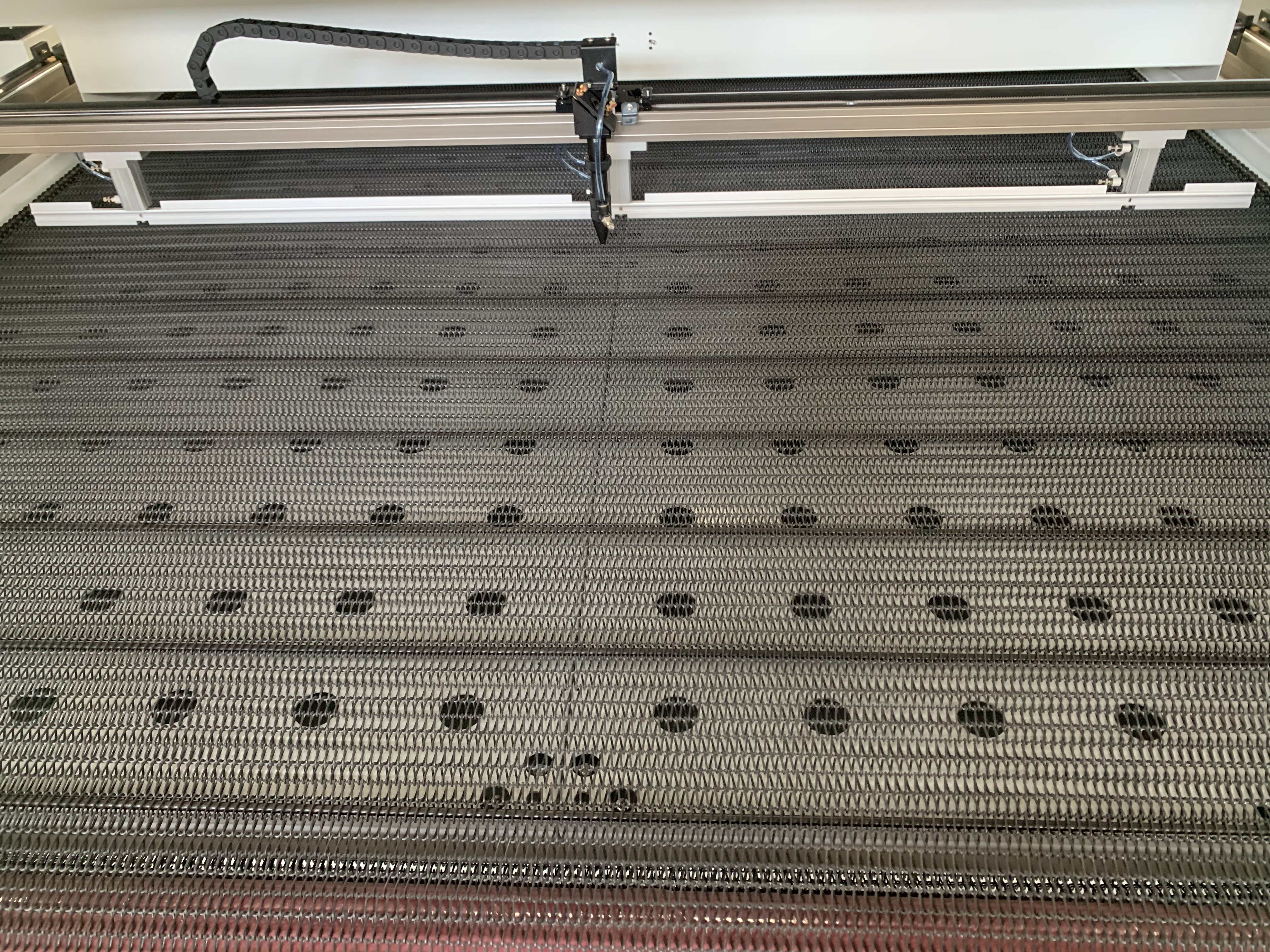 ARGUS Fabric Laser Cutter with Auto Feeding System Large Vision Laser Cutting Machines for Fabric Sublimation Textile Cutter