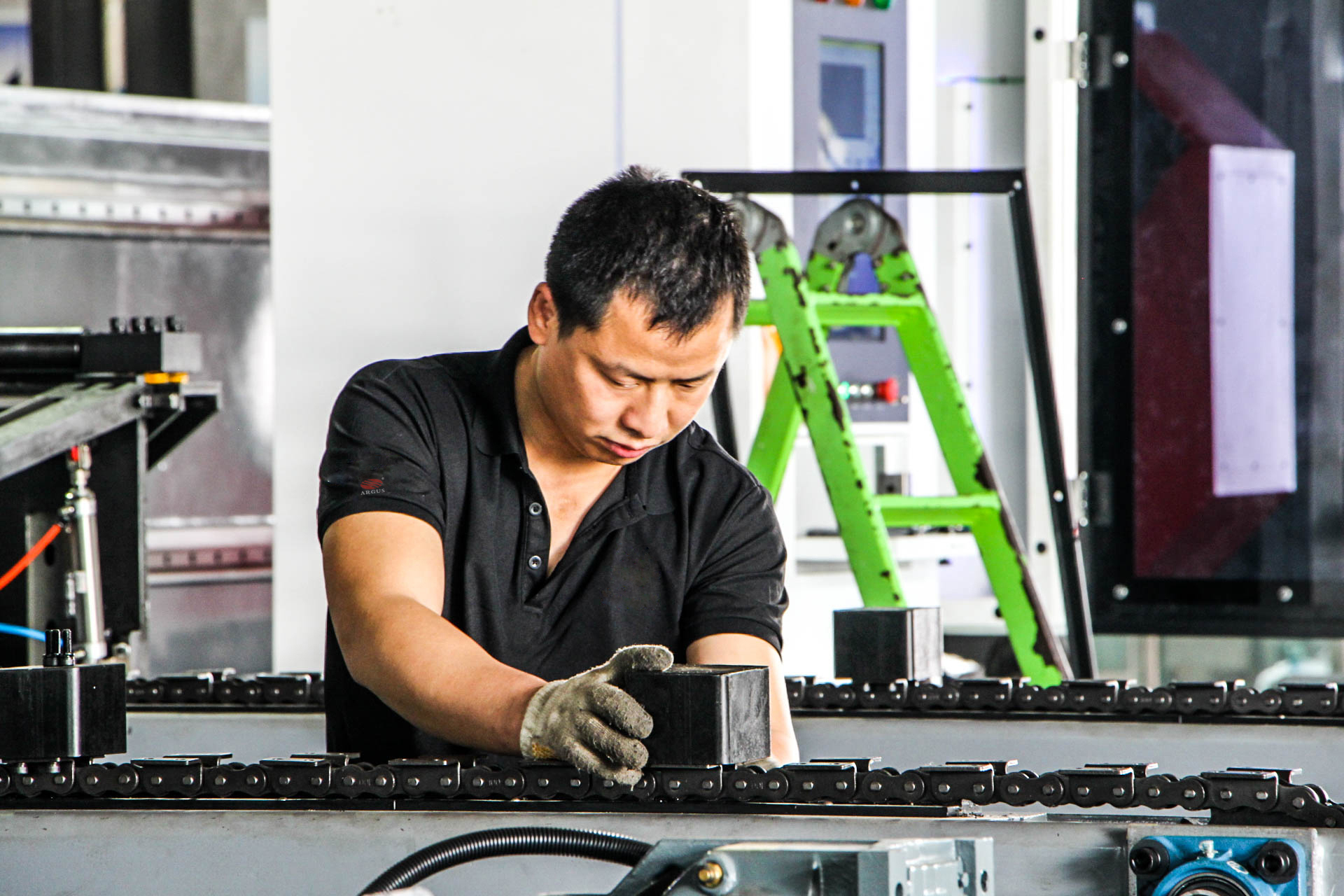 ARGUS LASER Metal Laser cutter Quality Inspection Team