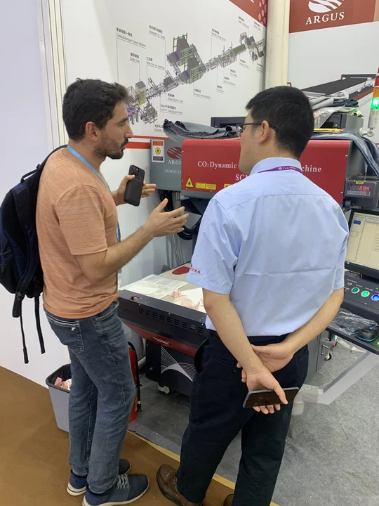 22419e56b42d426bb36fe85ff20344a4