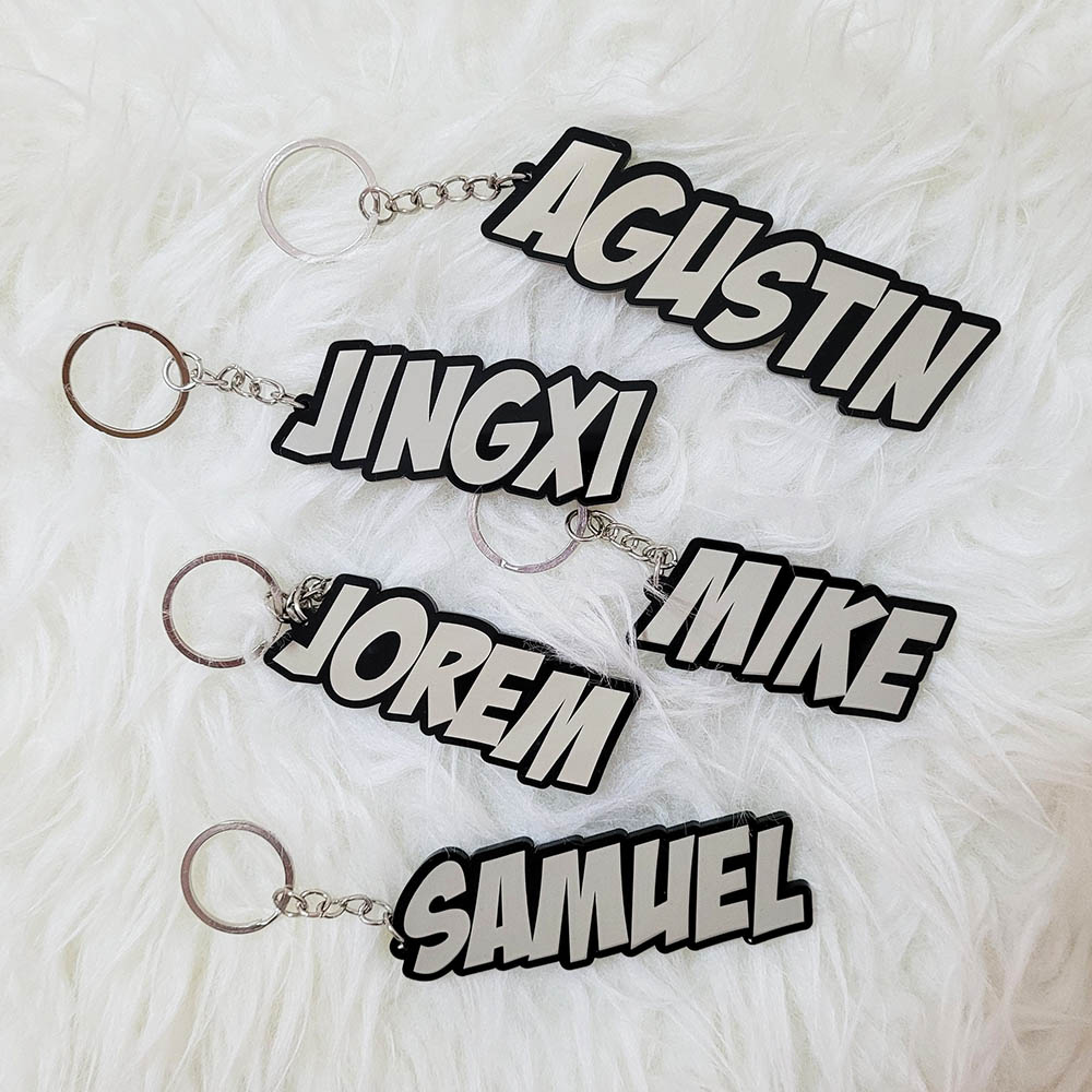 Acrylic-Keychain-Engraved-Name3.jpg