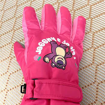 Gloves