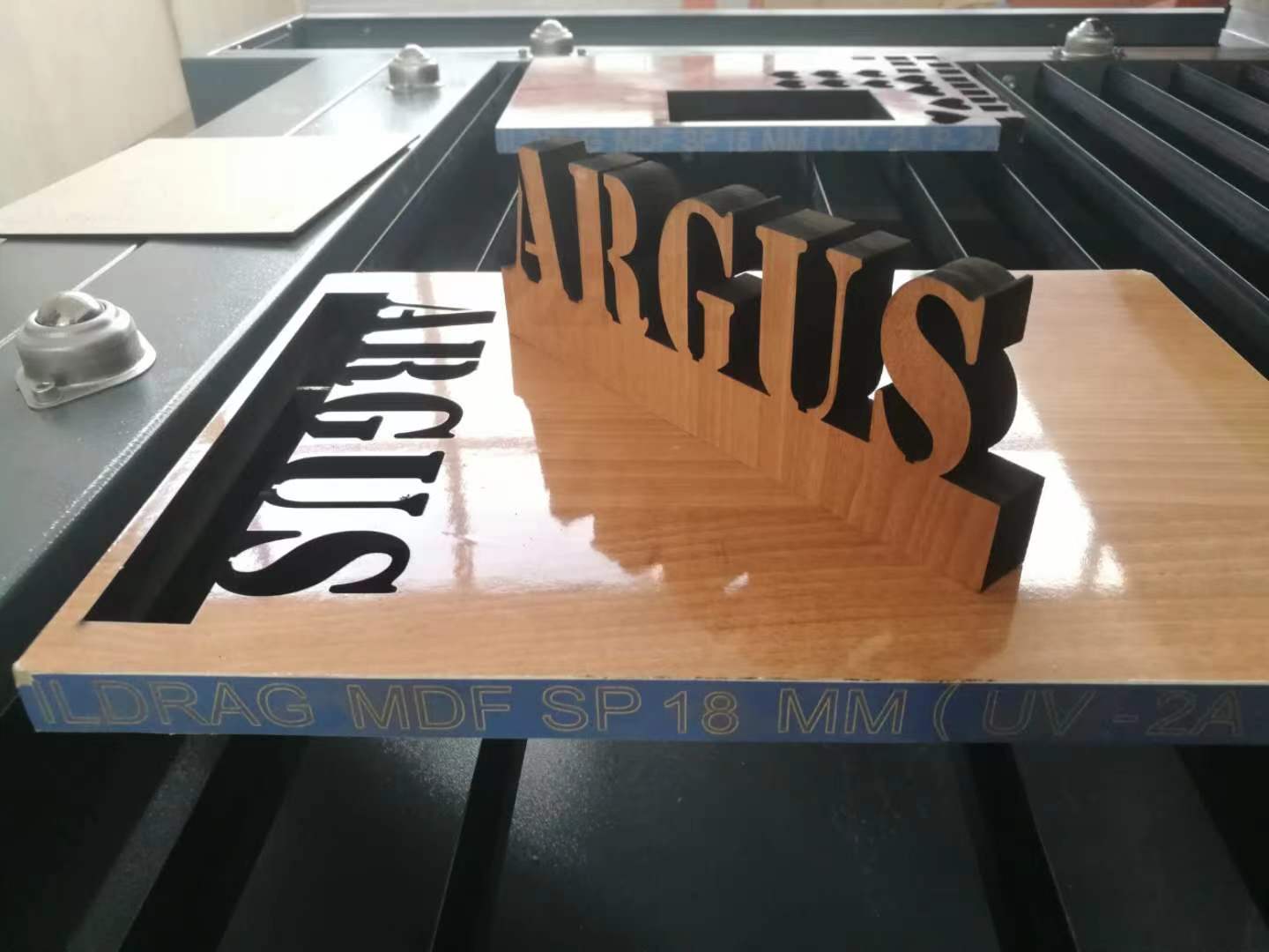 ARGUS Dual Drive Ball Screw Servo Laser Cutter 1325 Acrylic Laser Cutting