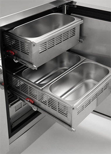 Kitchen Cabinets & Storage Systems